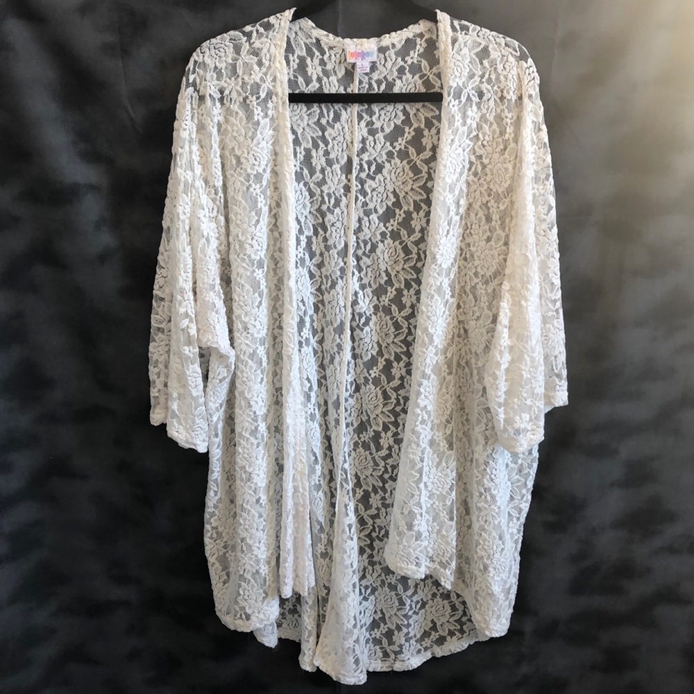 White lace LuLaRoe Lindsey
